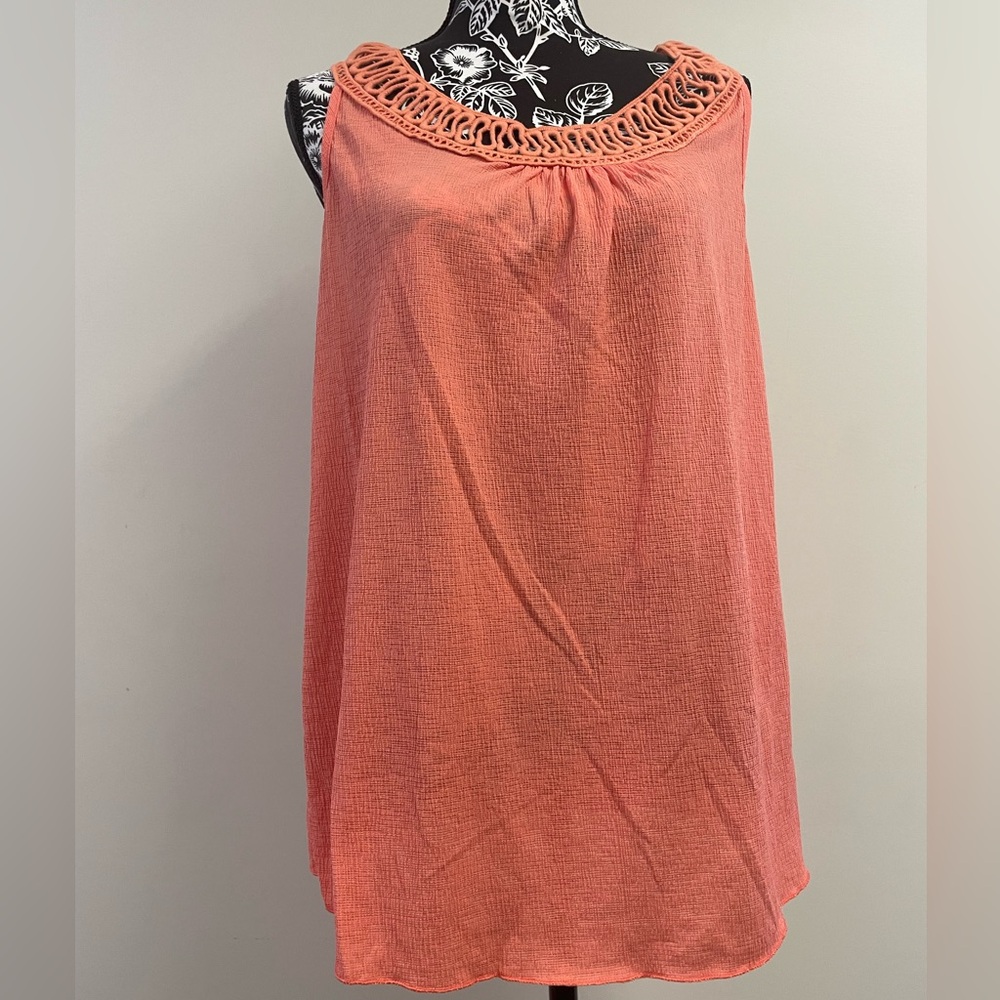 New Braided Fabric Neckline Tank top Size:Medium